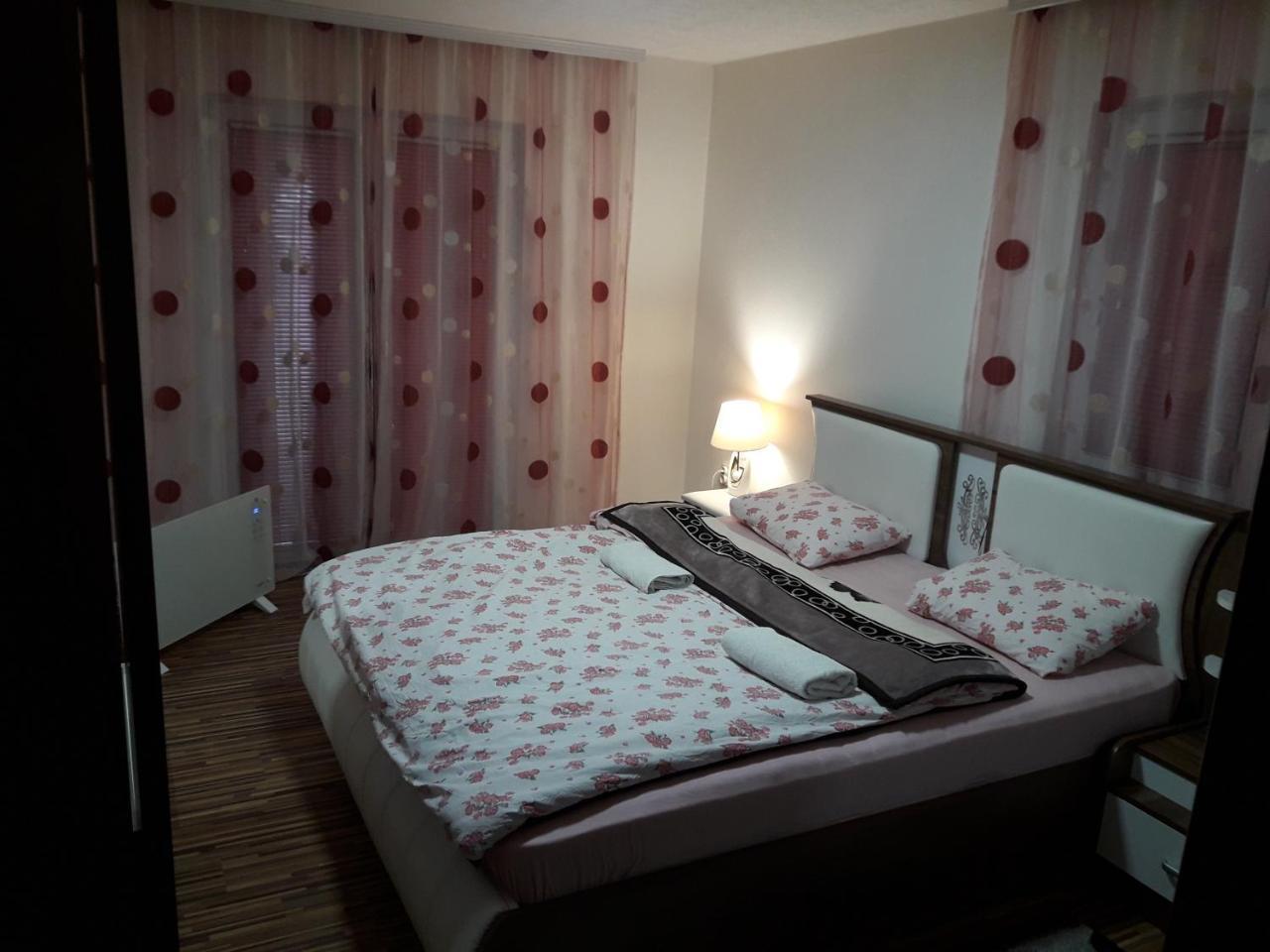 Andrijevica Vuceljic Rooms מראה חיצוני תמונה