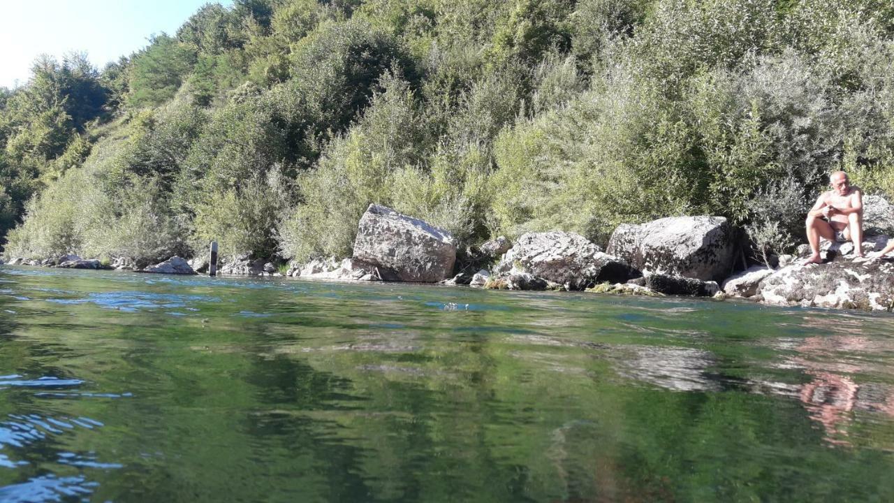 Andrijevica Vuceljic Rooms מראה חיצוני תמונה